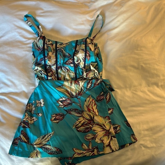 Band of the Free Floral skort romper Dress Size S - Picture 1 of 4